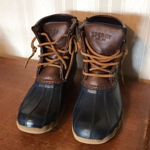 Sperry navy boots